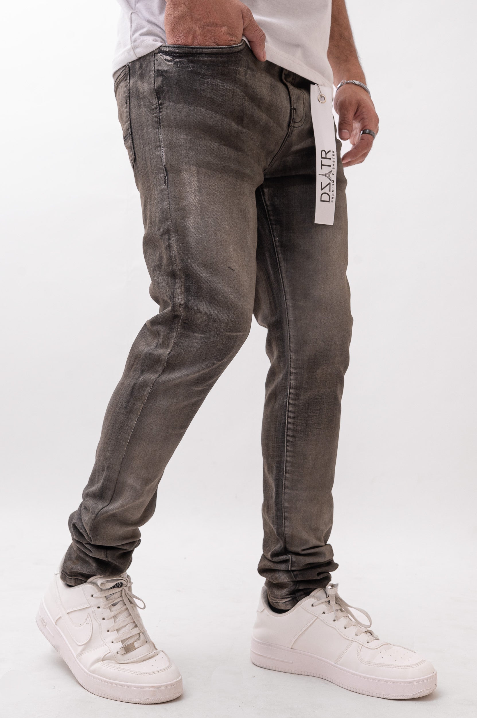 Disaster/DZATR Classic Skinny Stretch Jean - Sand Black DZTR 611
