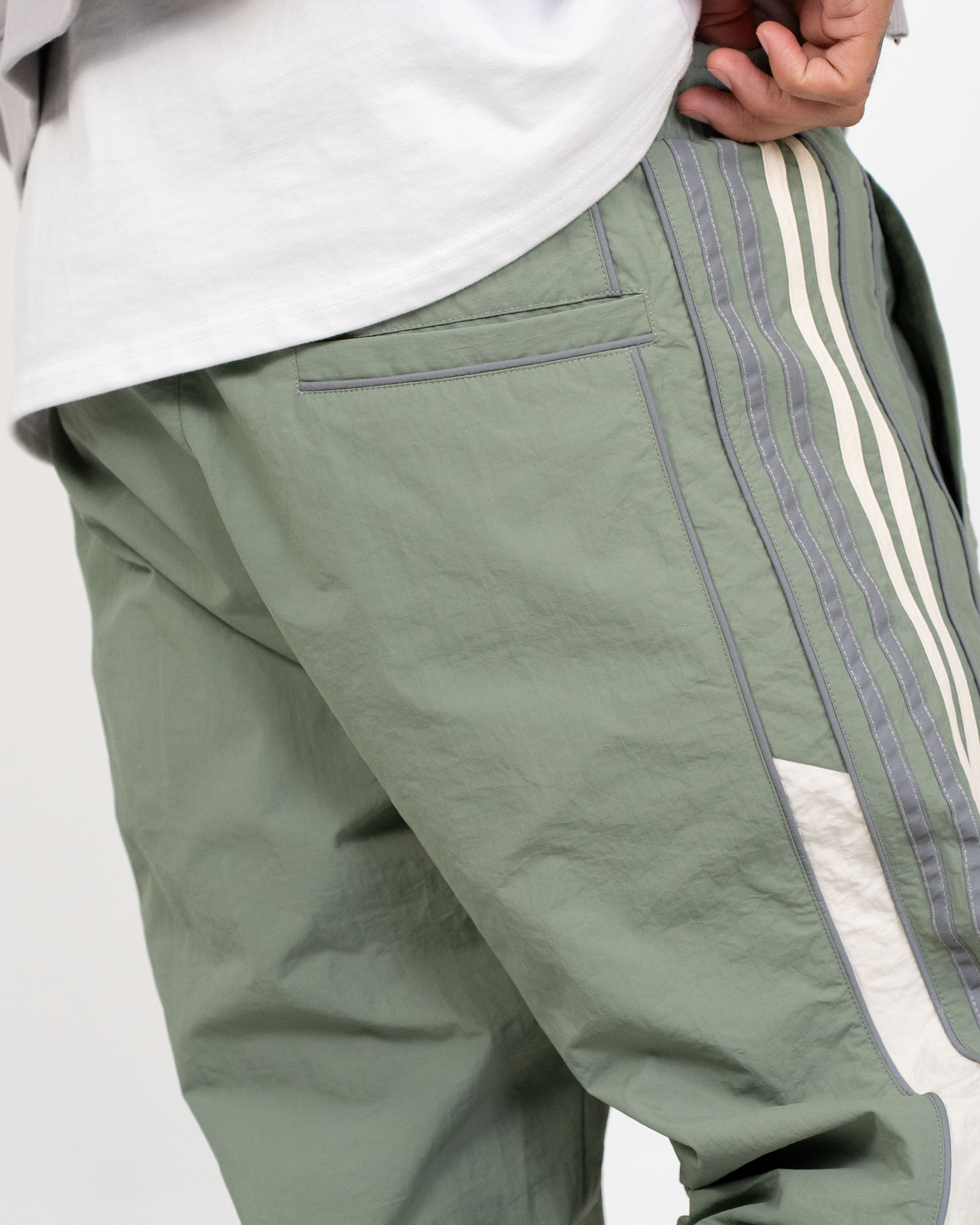 EPTM "Palido" Pants