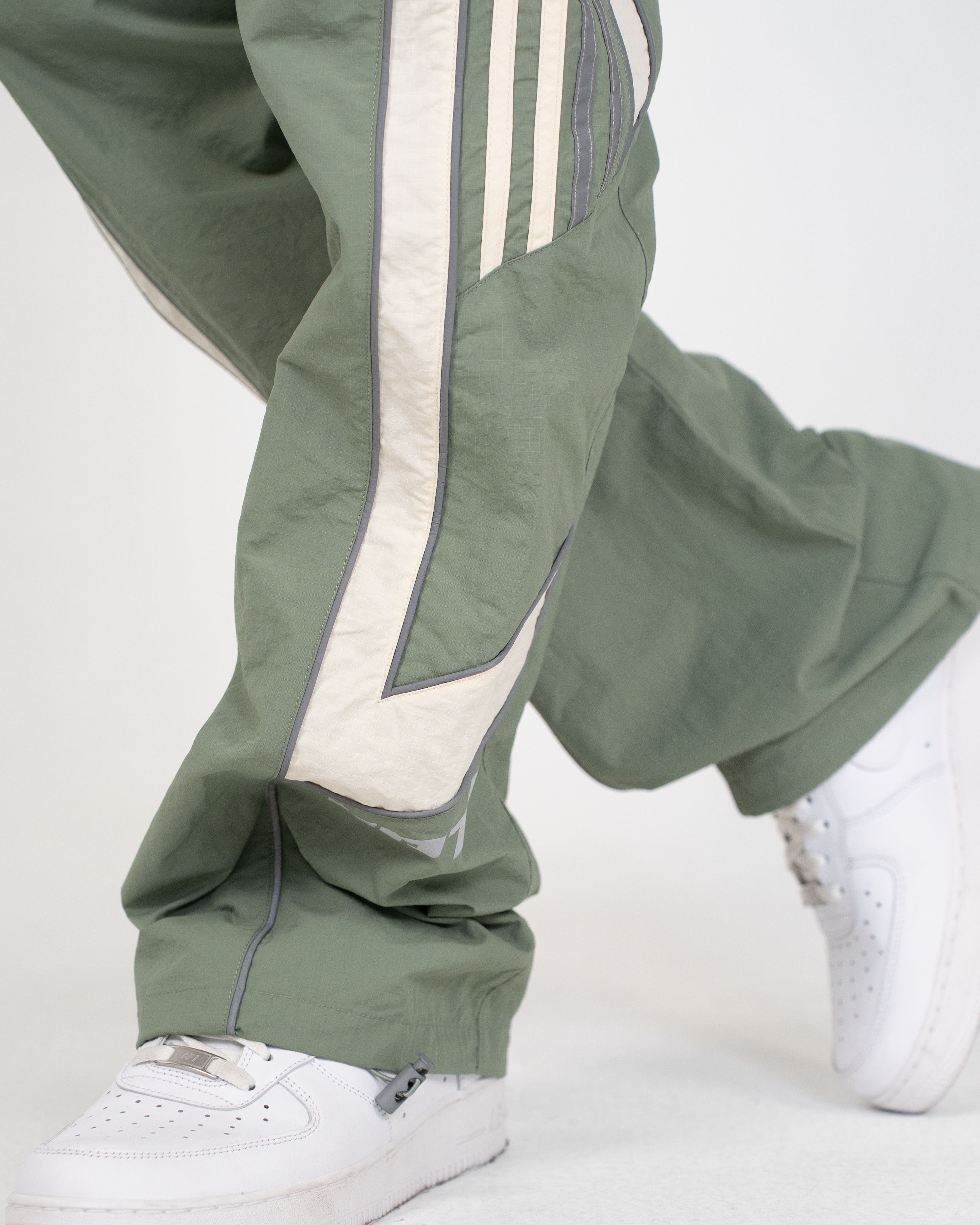 EPTM "Palido" Pants