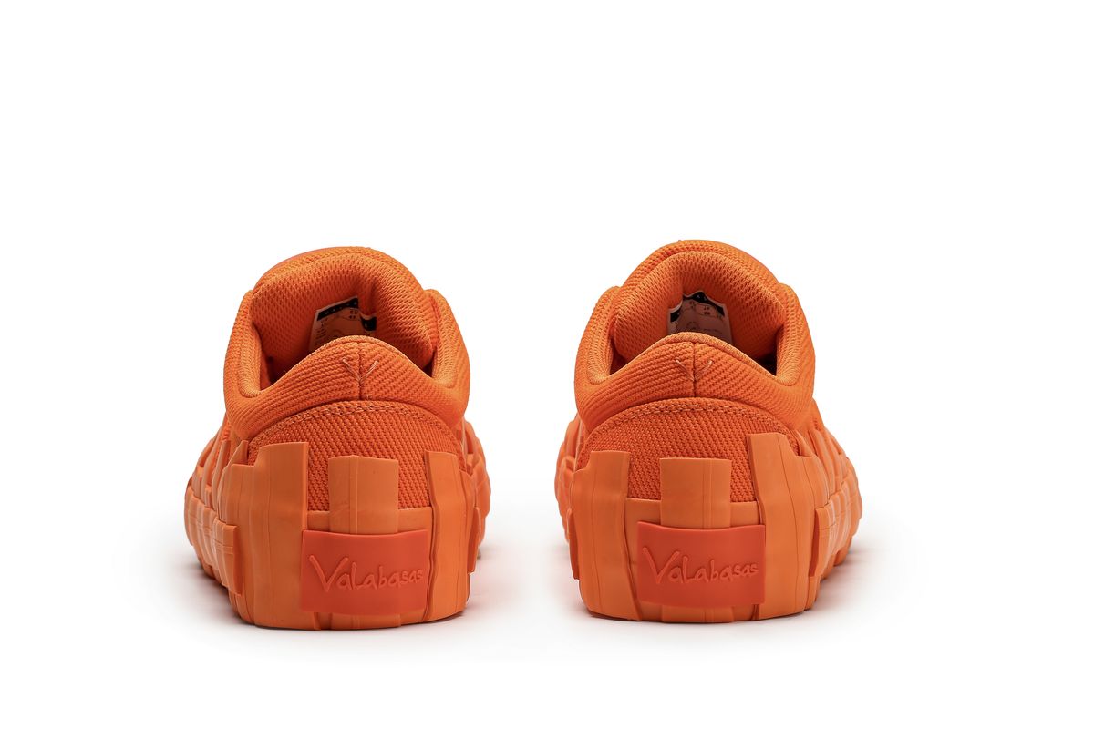 Valabasas "Yuratsu 100" Shoes