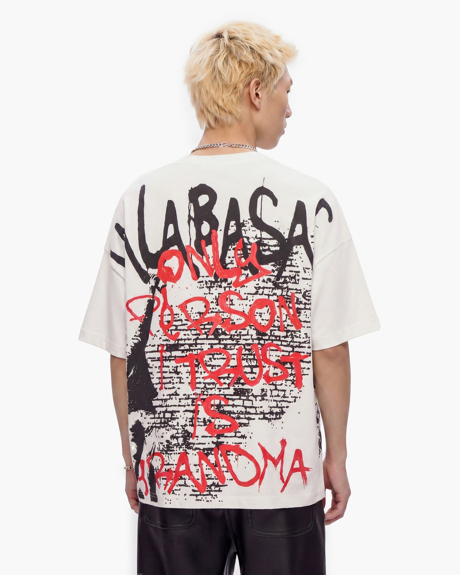 Valabasas "Granny" Tee - White