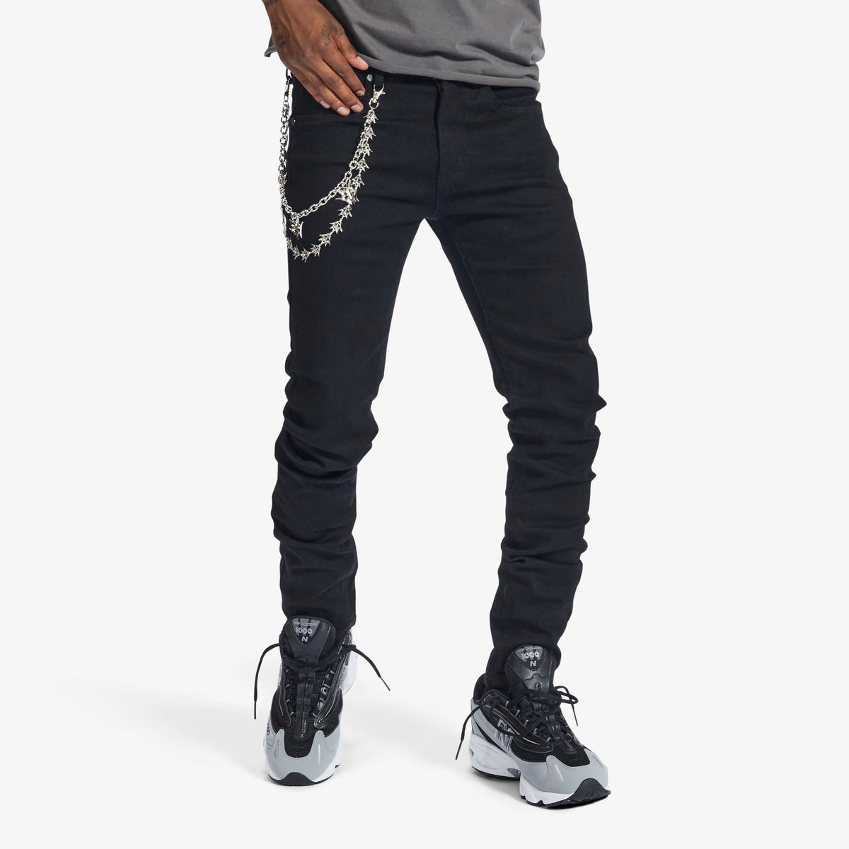 Melee "Noctis" Skinny Normal Jeans - Black