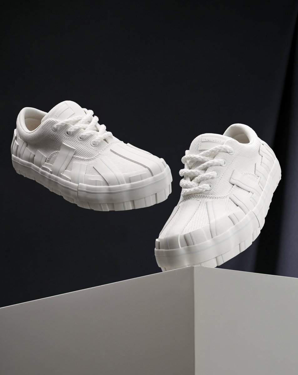 Valabasas "Yuratsu 100" Men's White Shoes