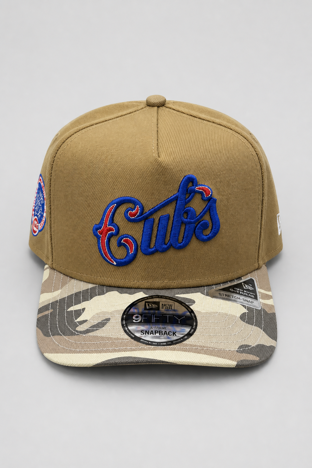 NEW ERA "Custom Sand Camo Cubs" Snapback