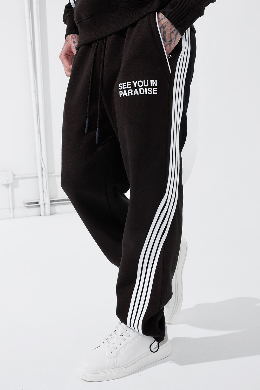 See You In Paradise "Perfect Pitch" Pullover Jogging Suit