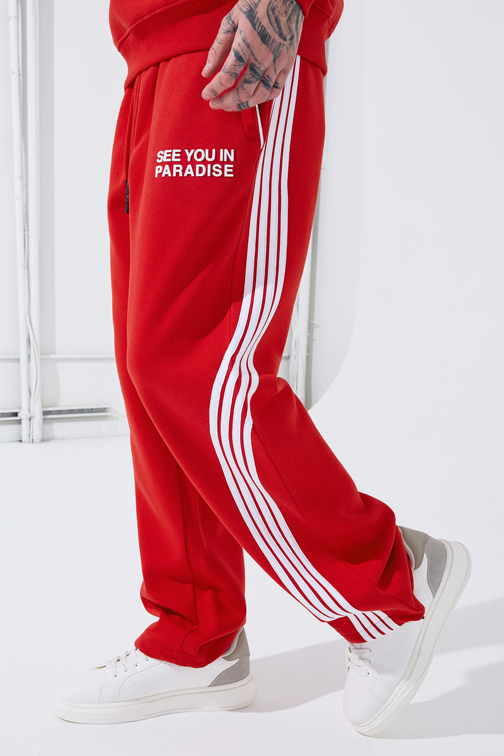 See You In Paradise "Perfect Pitch" Pullover Jogging Suit