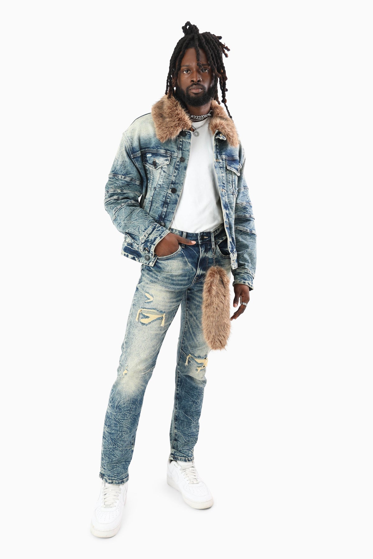 Smoke Rise Vintage Wash Fur Chain Jeans