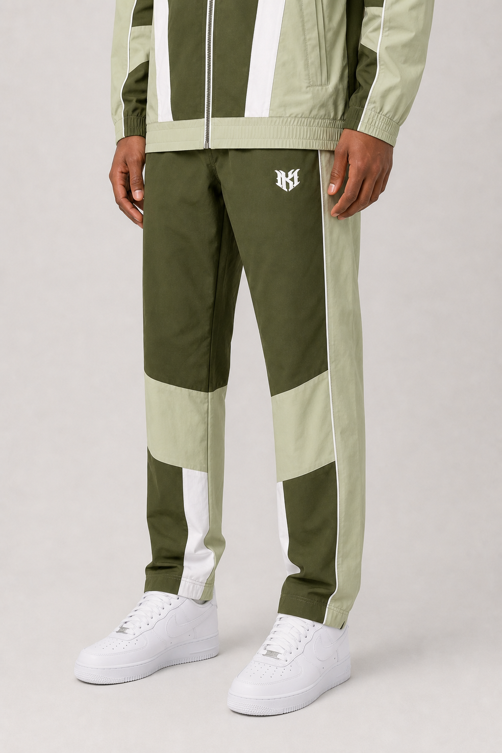 Makobi "Jevanti" Nylon Jogging Set