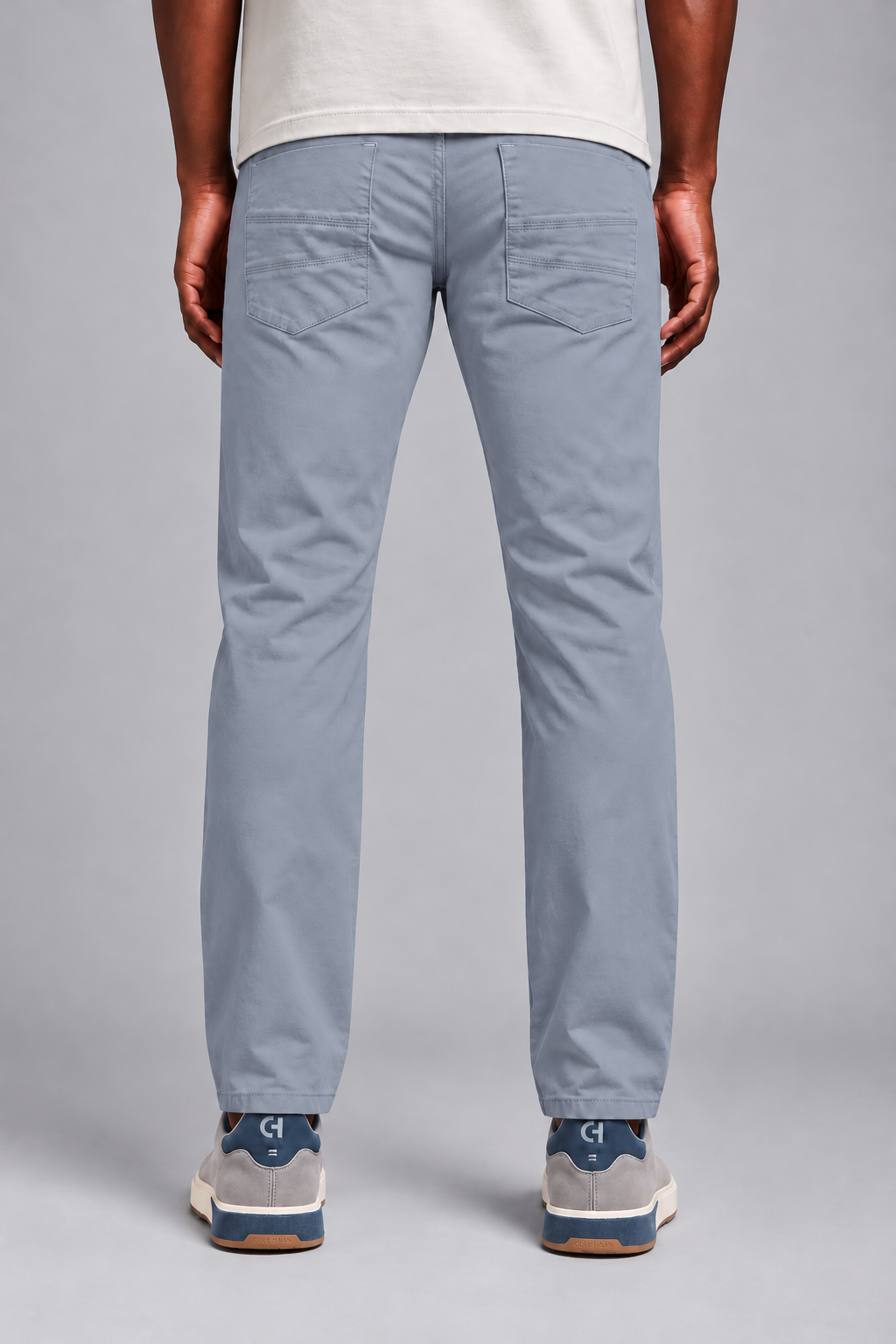 A. Tiziano "Roy" Relaxed Jeans - Dusty Blue