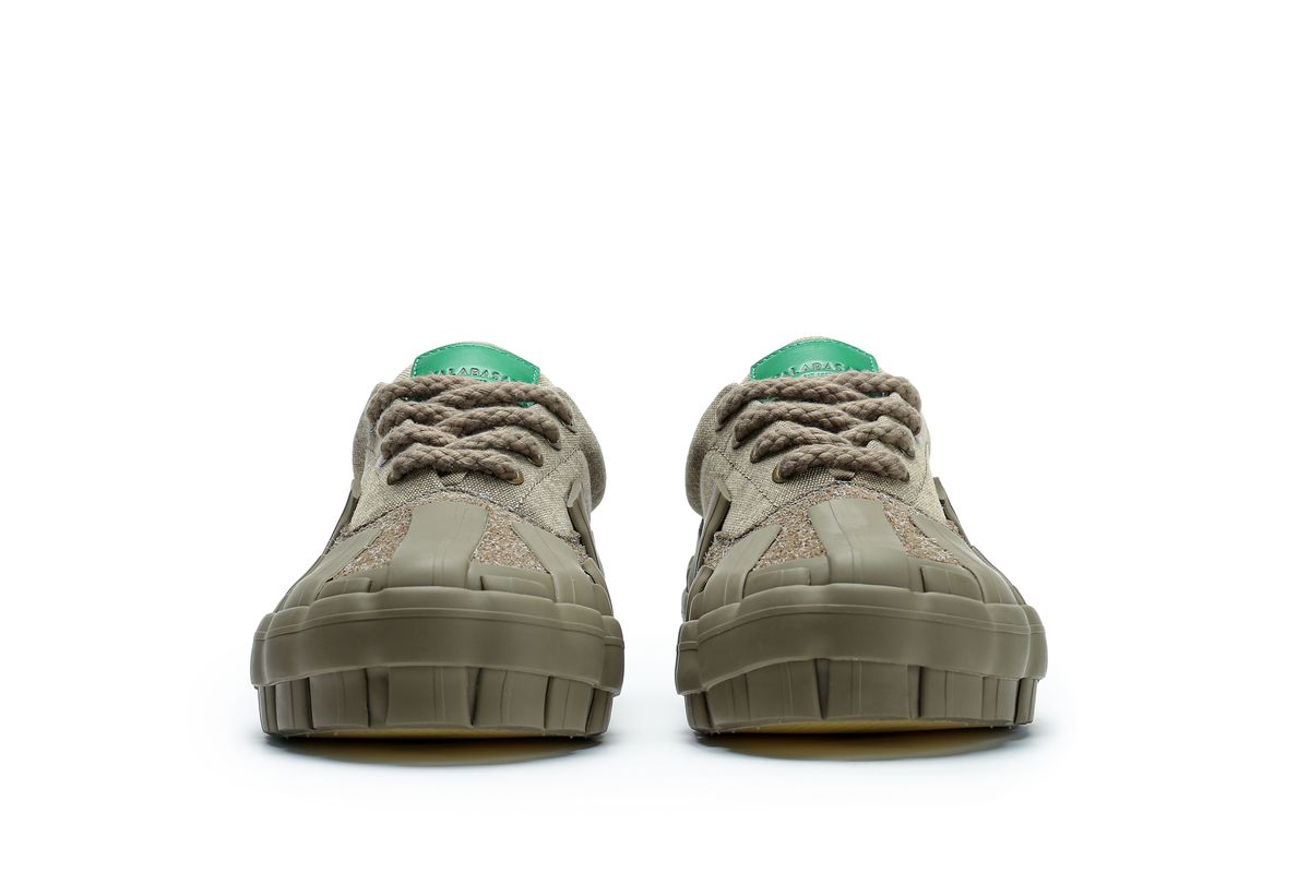 Valabasas "Yuratsu 100" Shoes