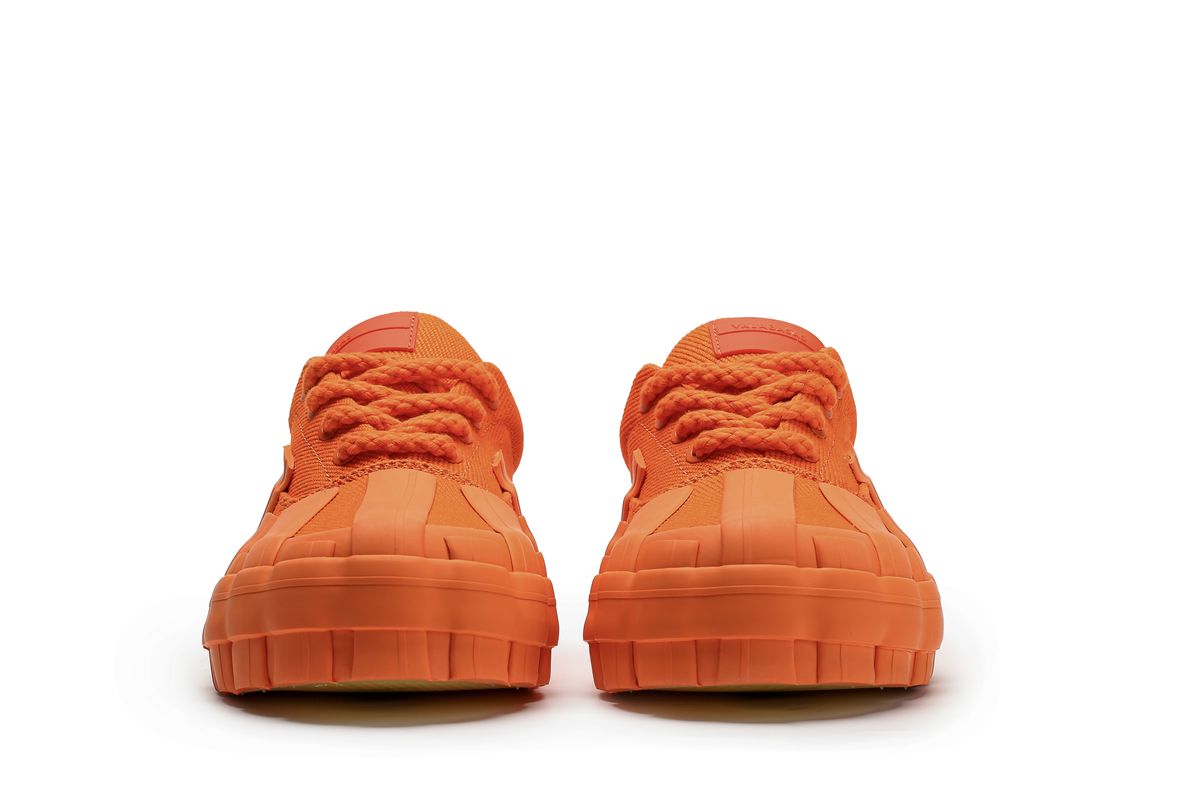Valabasas "Yuratsu 100" Shoes