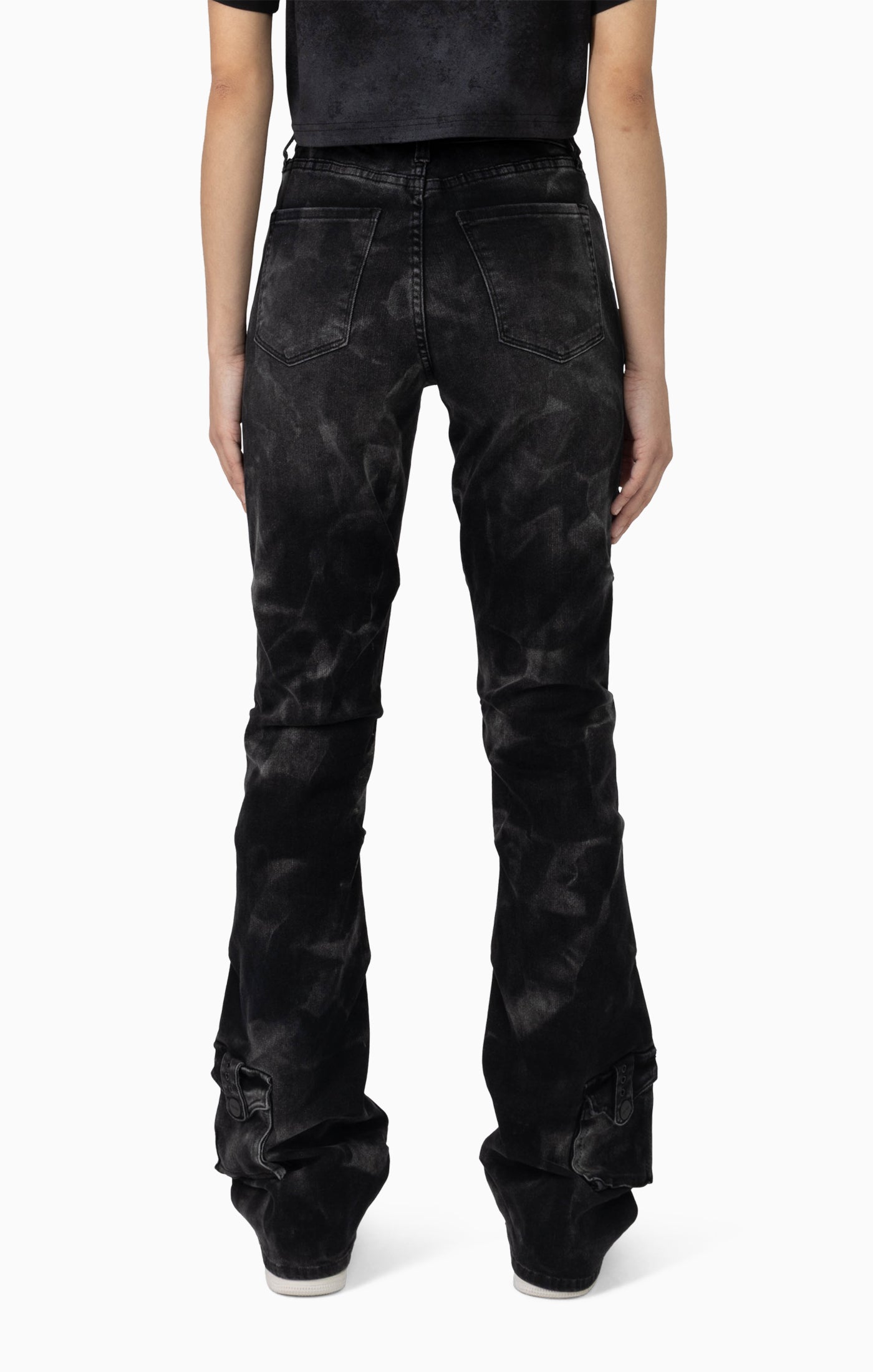 Smoke Rise Women's High Rise Boot Jean with Chain